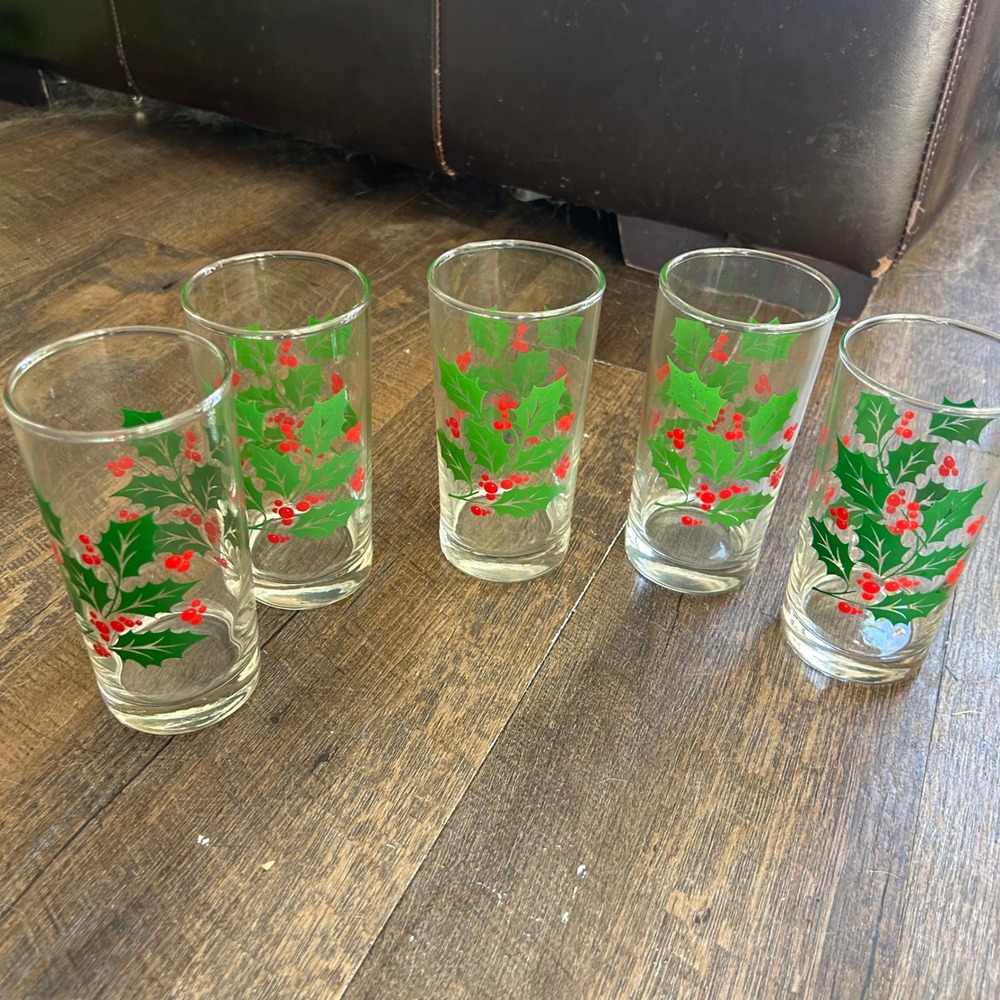 Vintage Indiana Glass Holly Berry Christmas Tumblers Set of 5 Clear Red Green